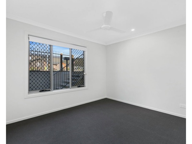 1/93 Lamington Drive, Redbank Plains QLD 4301