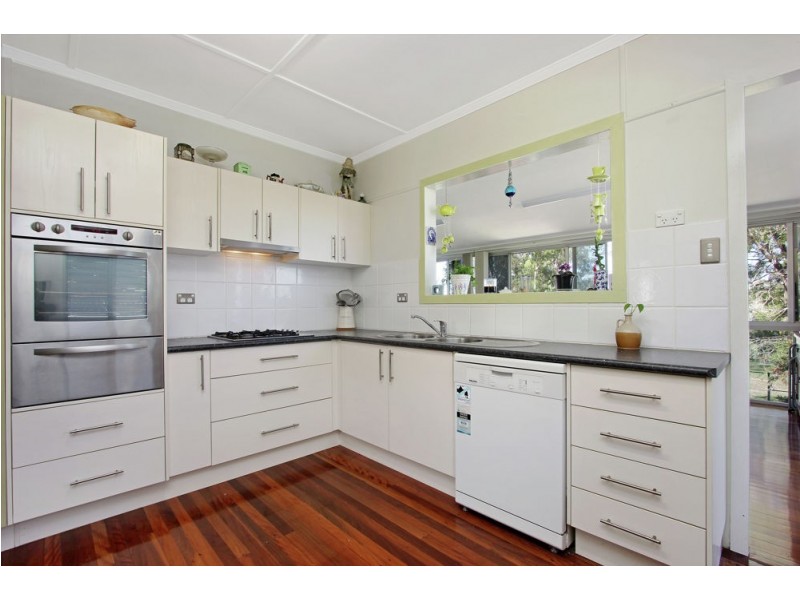 40 Broadway Street, Carina QLD 4152