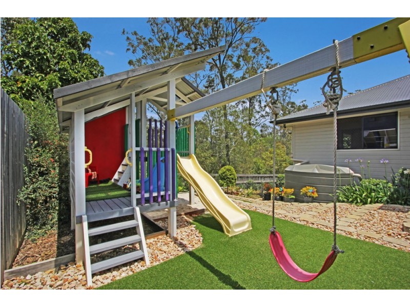 18 Rose Avenue, Springfield Lakes QLD 4300