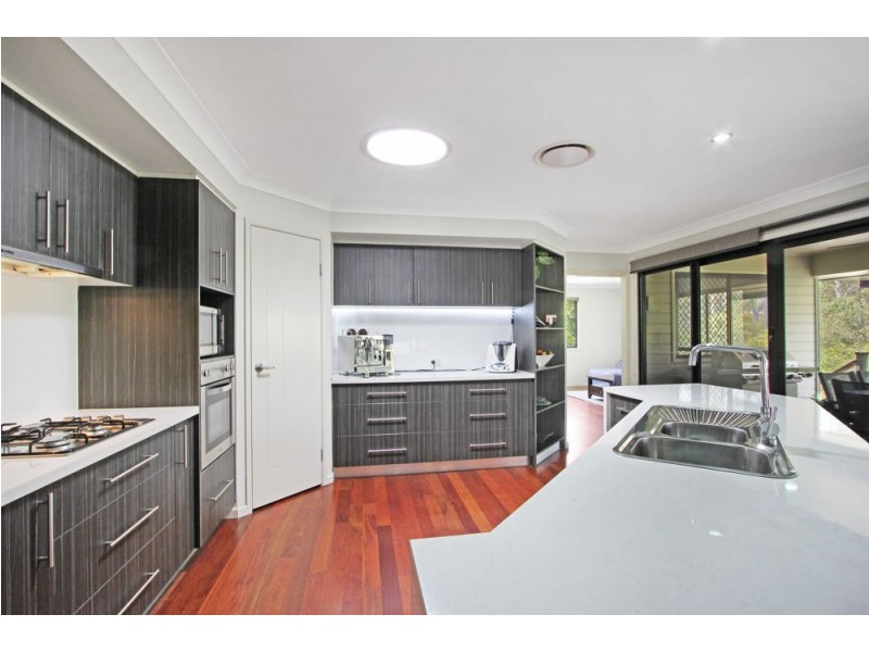 18 Rose Avenue, Springfield Lakes QLD 4300