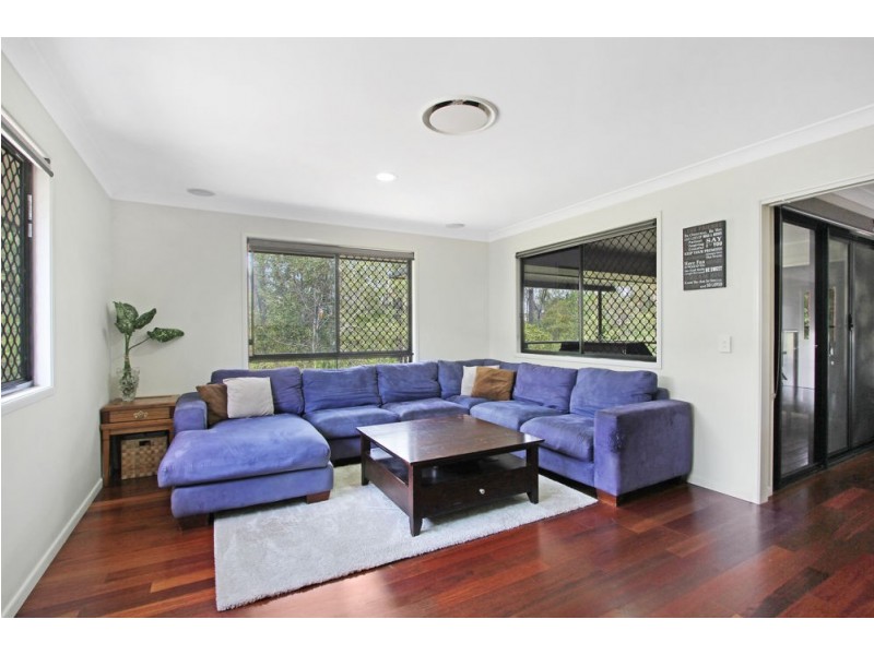 18 Rose Avenue, Springfield Lakes QLD 4300