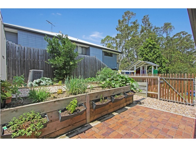 18 Rose Avenue, Springfield Lakes QLD 4300