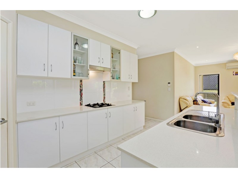 28 Parkview Drive, Springfield Lakes QLD 4300