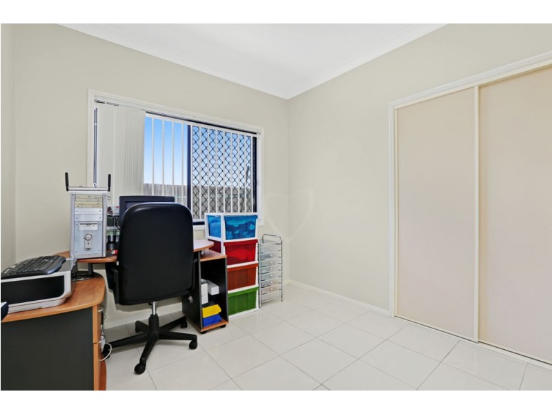 28 Parkview Drive, Springfield Lakes QLD 4300