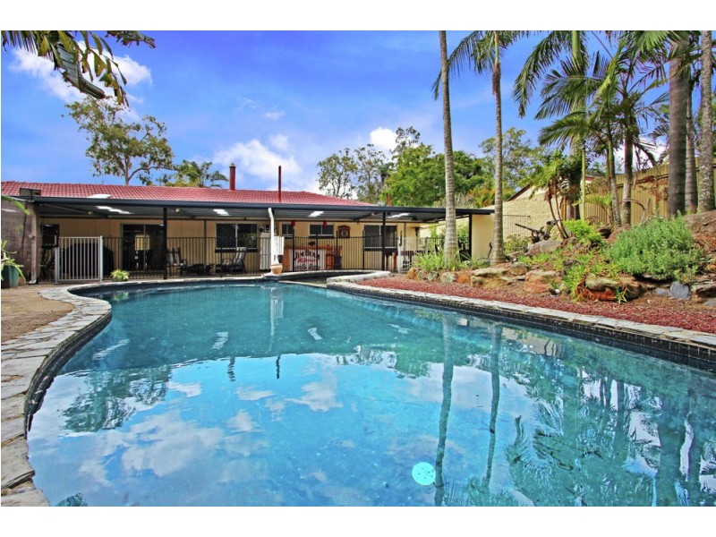 25 Dale Road, Camira QLD 4300