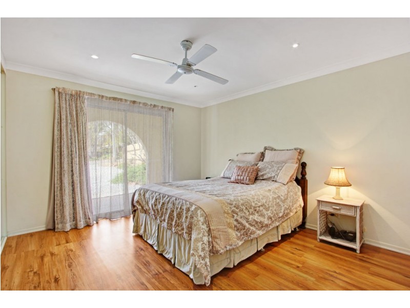 25 Dale Road, Camira QLD 4300