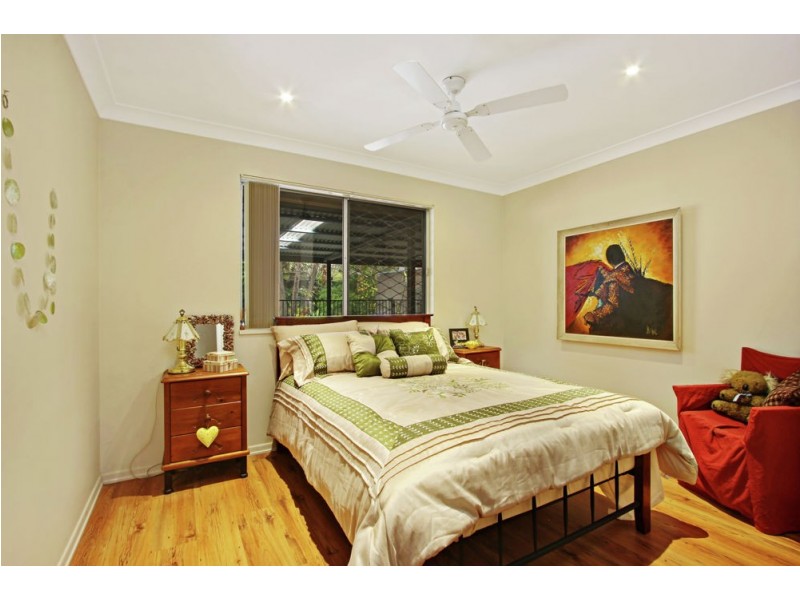25 Dale Road, Camira QLD 4300