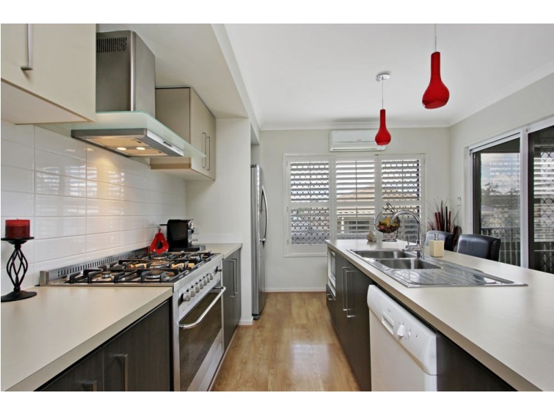 7 Carnarvon Avenue, Springfield Lakes QLD 4300