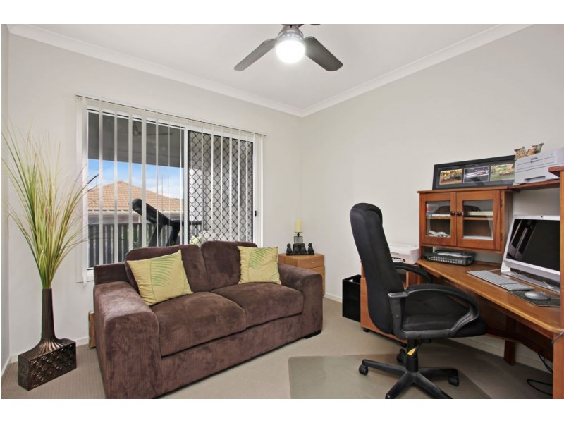 7 Carnarvon Avenue, Springfield Lakes QLD 4300