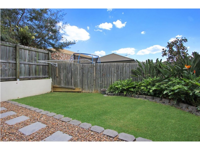 11 Hyde Avenue, Springfield Lakes QLD 4300