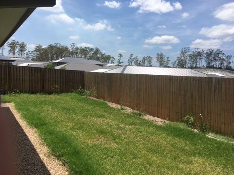 1 Meadows Circuit, Bellbird Park QLD 4300