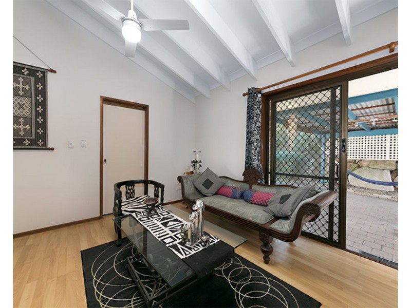 5 Bynoe Close, Chapel Hill QLD 4069