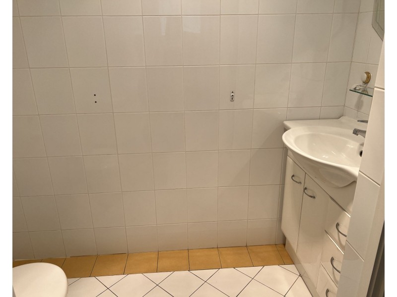 15 Farnham Street, Fig Tree Pocket QLD 4069