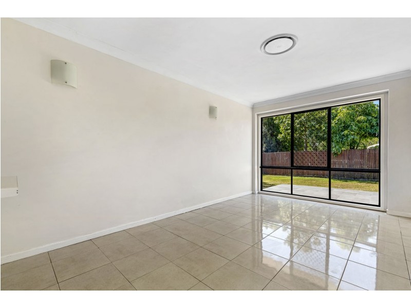 7 Cox Crescent, Goodna QLD 4300