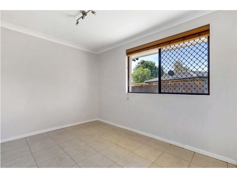 7 Cox Crescent, Goodna QLD 4300