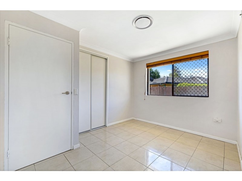7 Cox Crescent, Goodna QLD 4300