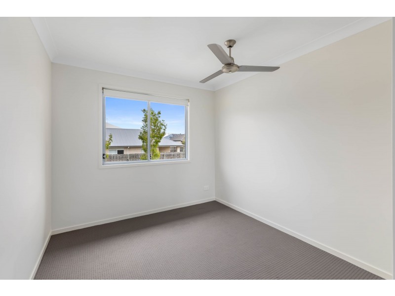 12 Chamomile St, Springfield Lakes QLD 4300