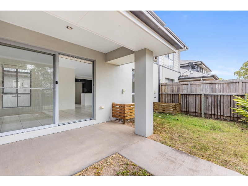 12 Chamomile St, Springfield Lakes QLD 4300