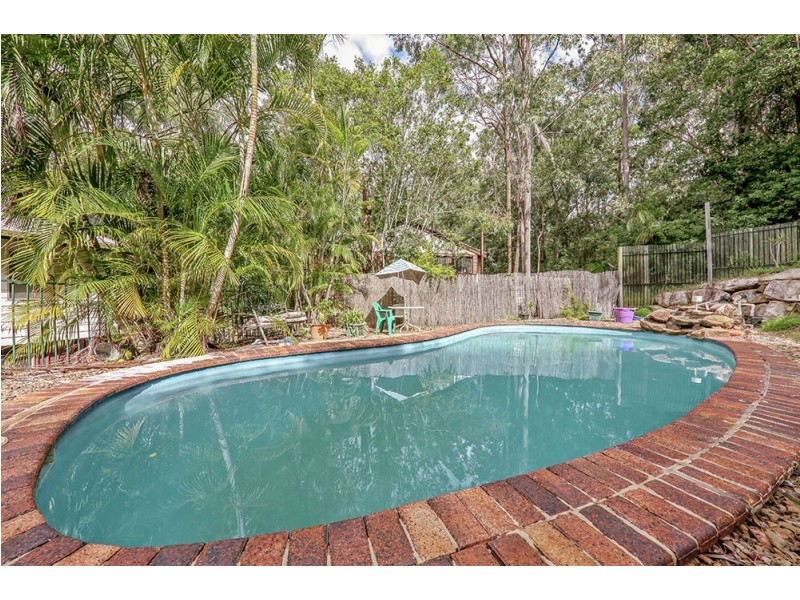 5 Cornwall Court, Bellbird Park QLD 4300
