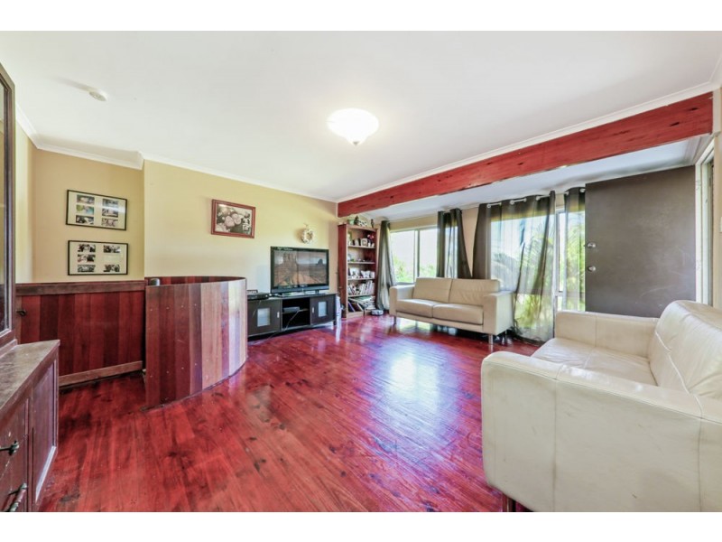 5 Cornwall Court, Bellbird Park QLD 4300