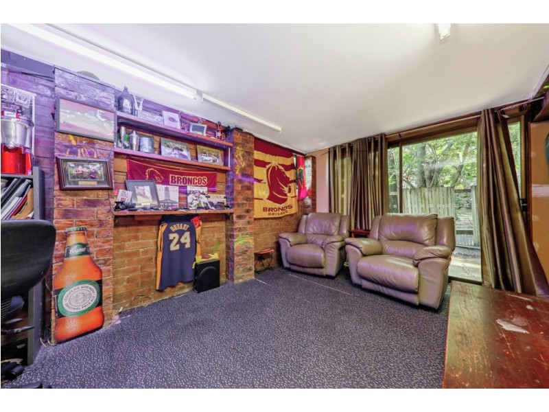 5 Cornwall Court, Bellbird Park QLD 4300
