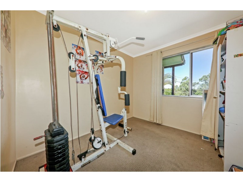 5 Cornwall Court, Bellbird Park QLD 4300