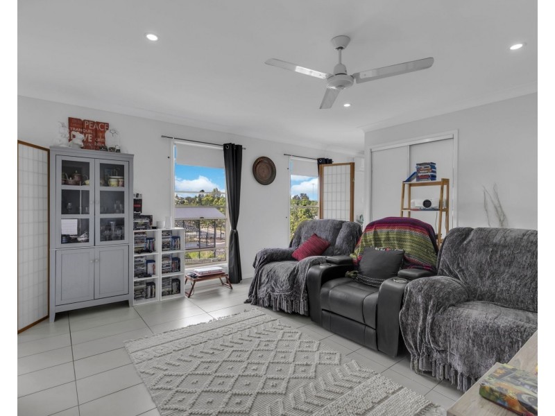 14 Landing Circuit, Springfield Lakes QLD 4300