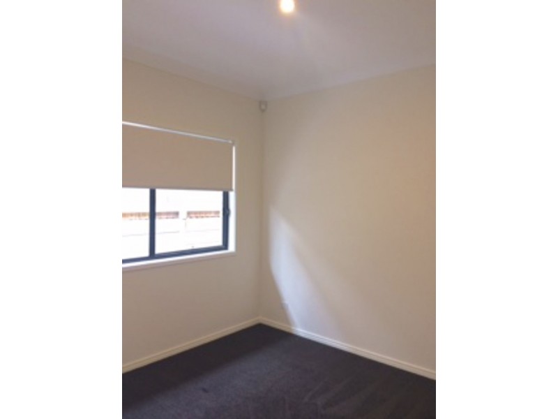 47 Oakmoss Dr, Springfield Lakes QLD 4300