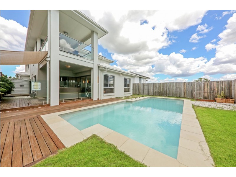 60 Waterside Drive, Springfield Lakes QLD 4300