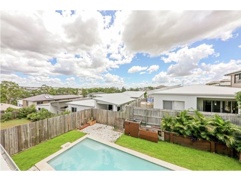 60 Waterside Drive, Springfield Lakes QLD 4300