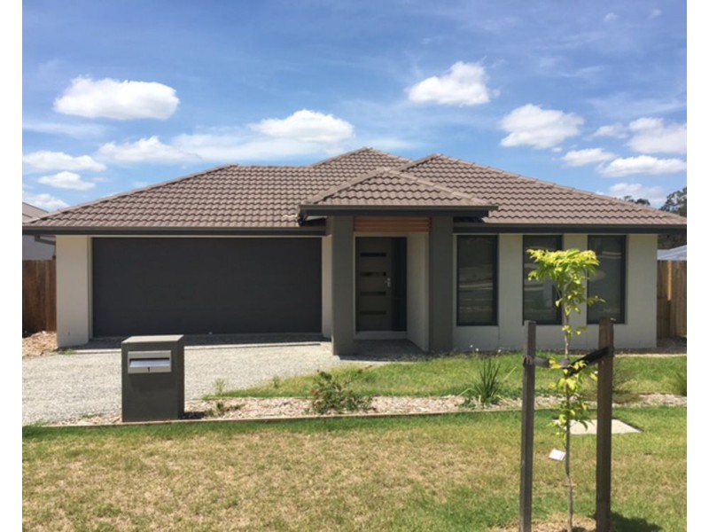 1 Meadows Circuit, Bellbird Park QLD 4300