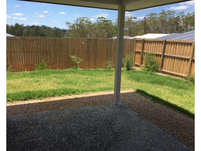 1 Meadows Circuit, Bellbird Park QLD 4300