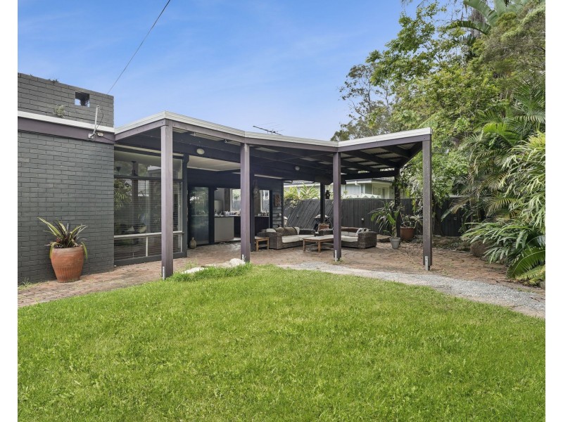 17 Fortrose Street, Kenmore QLD 4069