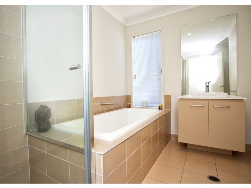 13 Moontide Way, Springfield Lakes QLD 4300