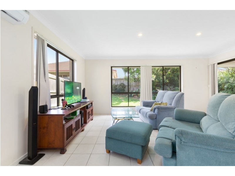 27 Jupiter Street, Springfield Lakes QLD 4300