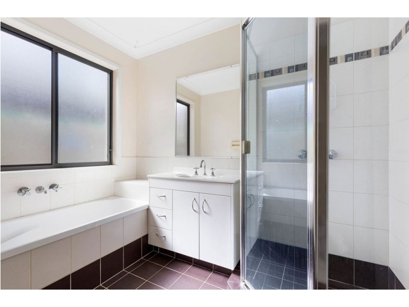 27 Jupiter Street, Springfield Lakes QLD 4300