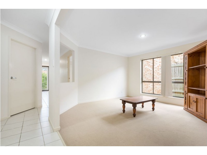27 Jupiter Street, Springfield Lakes QLD 4300