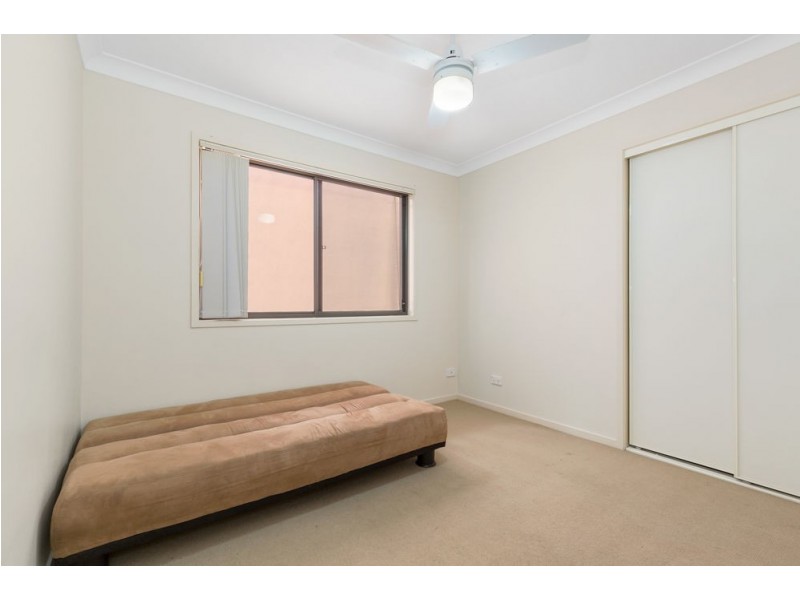 27 Jupiter Street, Springfield Lakes QLD 4300