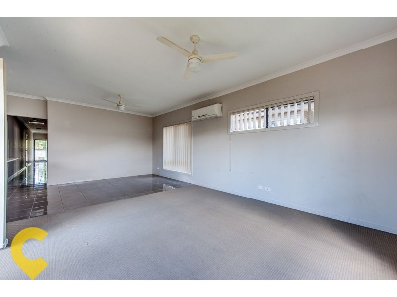 7 Francisca Drive, Augustine Heights QLD 4300