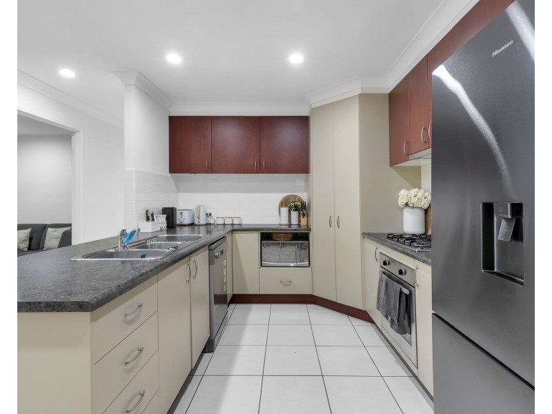 5 Jeff Collins Circuit, Bellbird Park QLD 4300