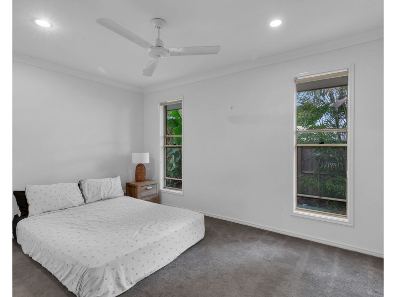 5 Jeff Collins Circuit, Bellbird Park QLD 4300