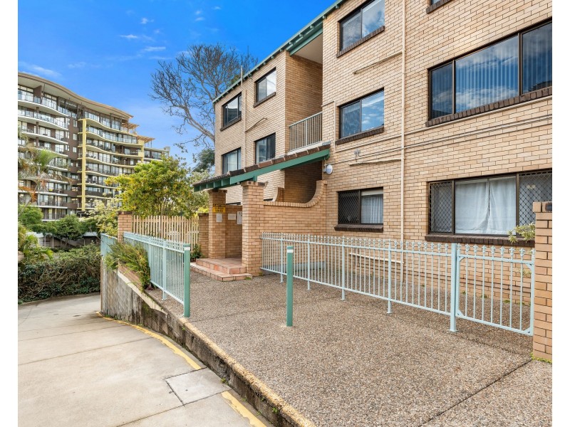 5/12 Patrick Lane, Toowong QLD 4066