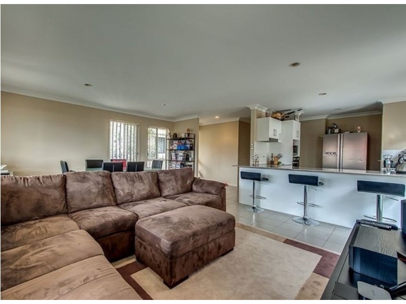 29 Parkview Dr, Springfield Lakes QLD 4300