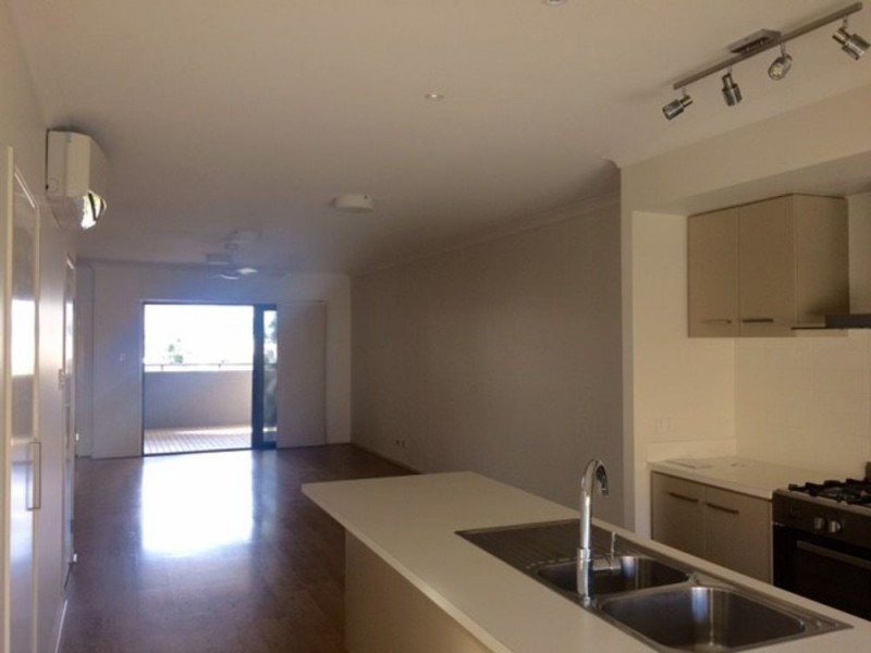 9 Alton Towers Street, Springfield Lakes QLD 4300