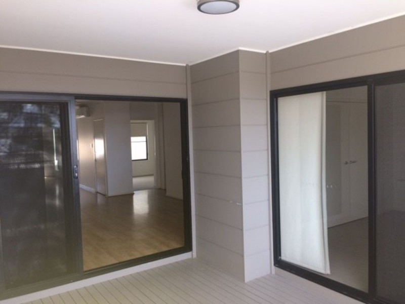 9 Alton Towers Street, Springfield Lakes QLD 4300
