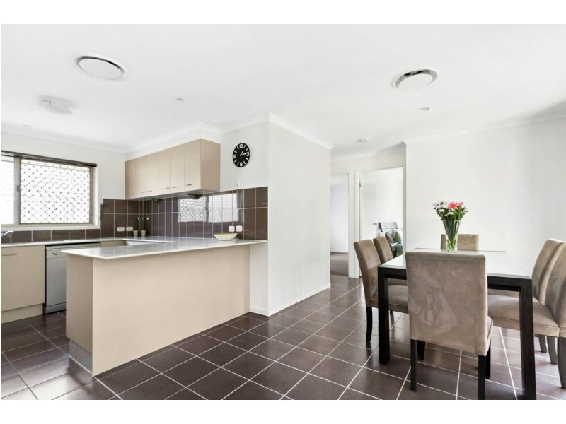 19 Daisy Street, Springfield Lakes QLD 4300