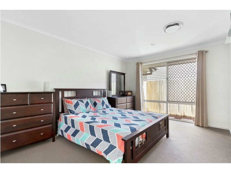 19 Daisy Street, Springfield Lakes QLD 4300