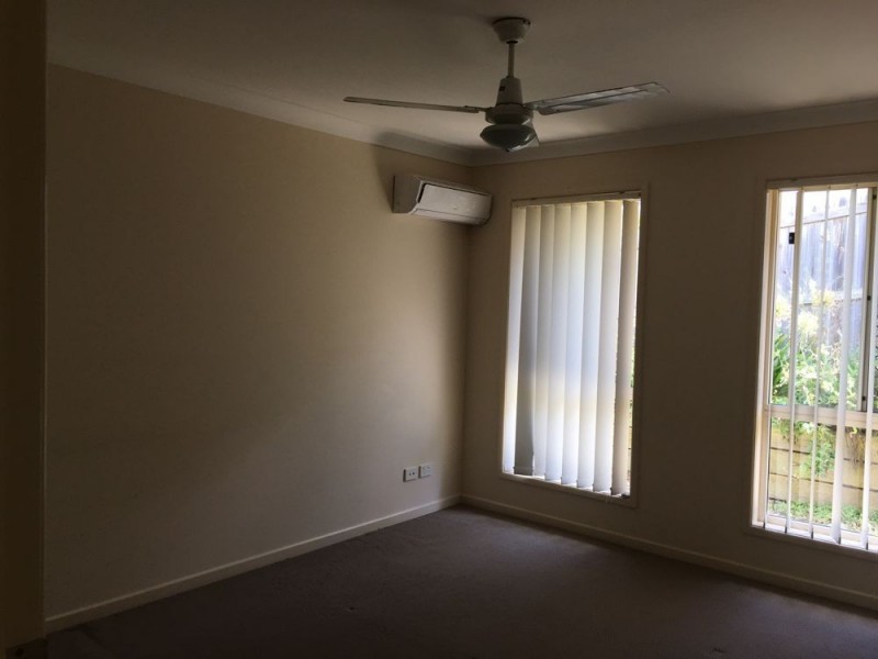 39 Esperance Cres, Springfield Lakes QLD 4300