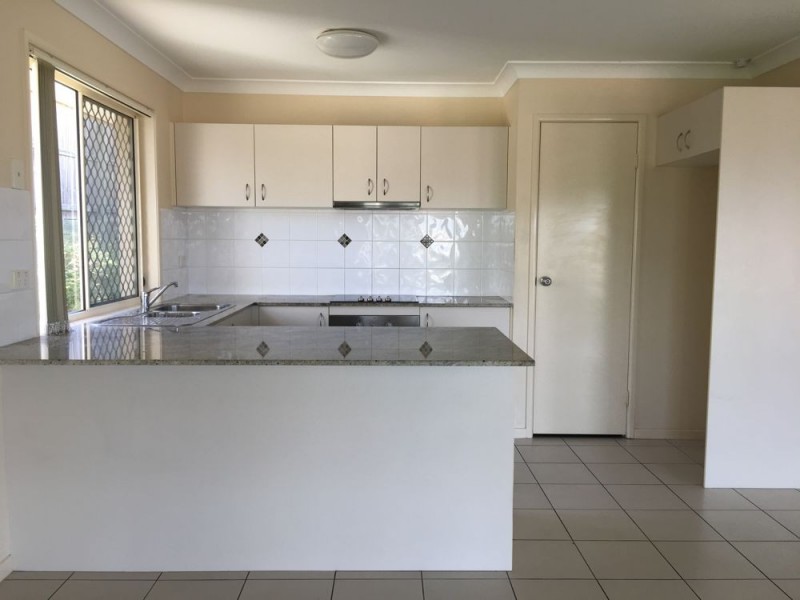 39 Esperance Cres, Springfield Lakes QLD 4300