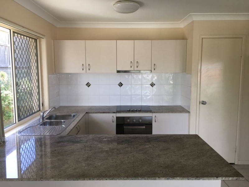 39 Esperance Cres, Springfield Lakes QLD 4300